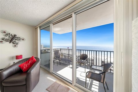 Condo in Pompano Beach, Florida, 2 bedrooms  № 945538 - photo 23