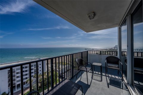 Copropriété à vendre à Pompano Beach, Floride: 2 chambres, 124.3 m2 № 945538 - photo 13