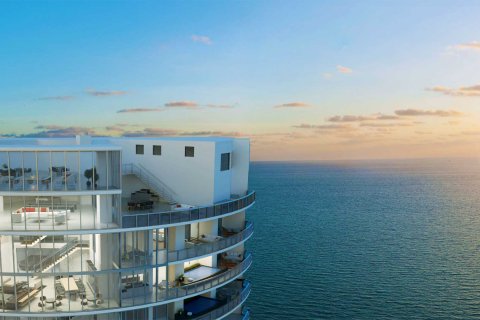 Penthouse in PORSCHE DESIGN TOWER in Sunny Isles Beach, Florida 4 bedrooms, 569 sq.m. № 62513 - photo 3