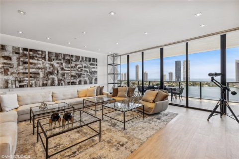 Condo in Aventura, Florida, 3 bedrooms  № 1101375 - photo 6