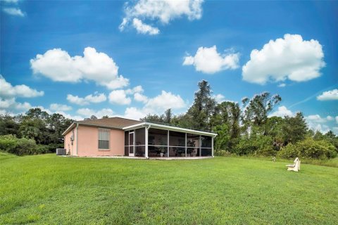 House in North Port, Florida 3 bedrooms, 111.48 sq.m. № 1368017 - photo 7