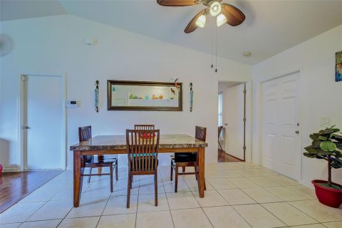 House in North Port, Florida 3 bedrooms, 111.48 sq.m. № 1368017 - photo 29