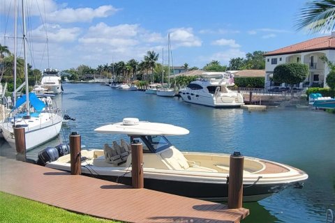 Casa en venta en Coral Gables, Florida, 7 dormitorios, 472.97 m2 № 1139008 - foto 10