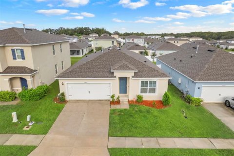 Casa en venta en Leesburg, Florida, 4 dormitorios, 173.45 m2 № 1398700 - foto 1