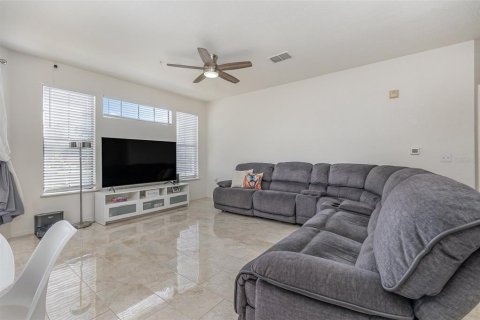 Copropriété à vendre à Orlando, Floride: 2 chambres, 105.72 m2 № 1398725 - photo 7