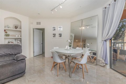 Copropriété à vendre à Orlando, Floride: 2 chambres, 105.72 m2 № 1398725 - photo 8