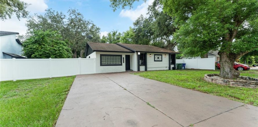 Casa en Tampa, Florida 3 dormitorios, 139.35 m2 № 1312437