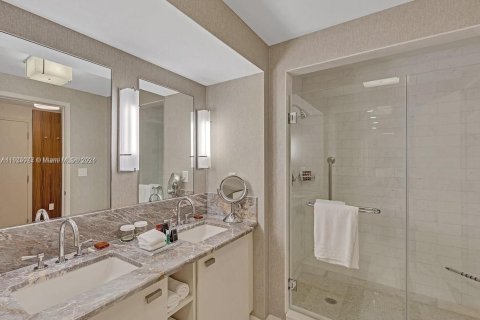 Condo in Fort Lauderdale, Florida, 1 bedroom  № 1271527 - photo 7