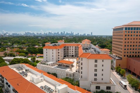 Copropriété à vendre à Coral Gables, Floride: 2 chambres, 103.49 m2 № 1271528 - photo 20