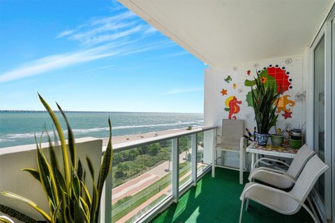 Condominio en venta en Miami Beach, Florida, 1 dormitorio, 86.4 m2 № 1384212 - foto 3