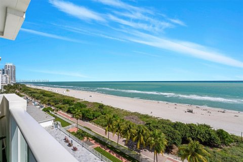 Condominio en venta en Miami Beach, Florida, 1 dormitorio, 86.4 m2 № 1384212 - foto 1