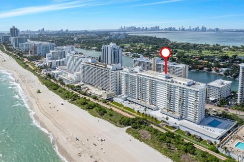 Condominio en venta en Miami Beach, Florida, 1 dormitorio, 86.4 m2 № 1384212 - foto 27