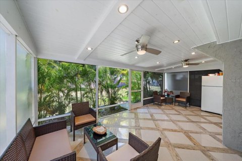 Condominio en alquiler en Sarasota, Florida, 3 dormitorios, 131.83 m2 № 1383256 - foto 13