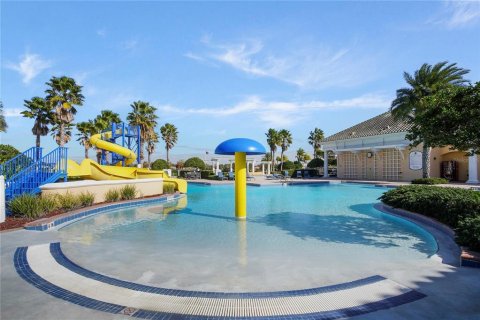 Villa ou maison à vendre à Davenport, Floride: 4 chambres, 235.23 m2 № 1278656 - photo 19