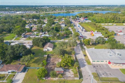 Купить земельный участок в Тампа, Флорида № 792155 - фото 1