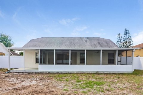 Villa ou maison à louer à Bradenton, Floride: 3 chambres, 144.93 m2 № 1367700 - photo 14