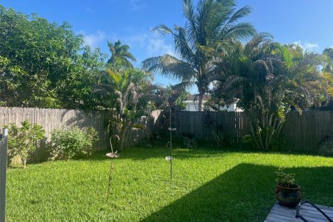 Casa en venta en Miami, Florida, 3 dormitorios, 143.91 m2 № 1436994 - foto 20