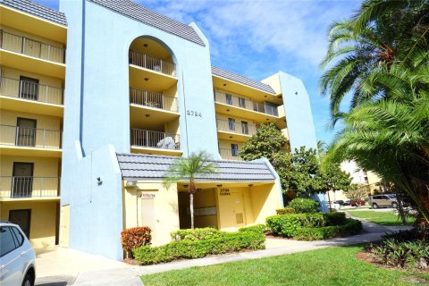 Condo in West Palm Beach, Florida, 2 bedrooms  № 970363 - photo 26