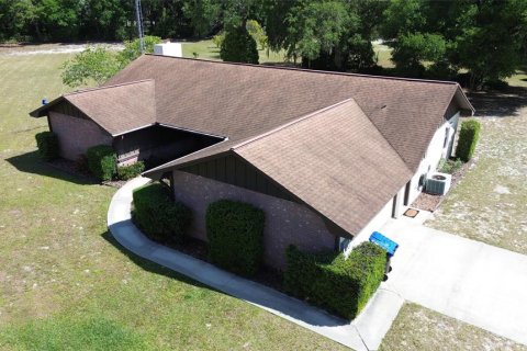 House in DeLand, Florida 3 bedrooms, 171.87 sq.m. № 1143817 - photo 2