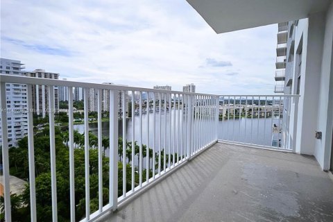 Copropriété à vendre à Aventura, Floride: 1 chambre, 99.03 m2 № 1368843 - photo 6