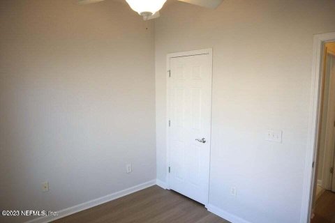 Condo in Jacksonville, Florida, 2 bedrooms  № 853512 - photo 8