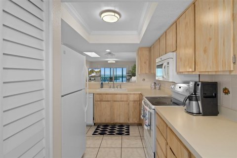 Condominio en venta en Port Richey, Florida, 2 dormitorios, 95.22 m2 № 987842 - foto 9
