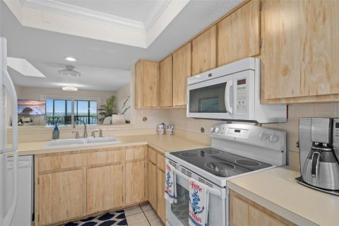 Condominio en venta en Port Richey, Florida, 2 dormitorios, 95.22 m2 № 987842 - foto 12