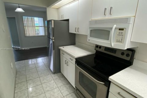 Condominio en venta en Homestead, Florida, 2 dormitorios, 86.4 m2 № 784942 - foto 18