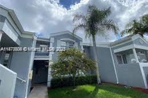 Condominio en venta en Homestead, Florida, 2 dormitorios, 86.4 m2 № 784942 - foto 1