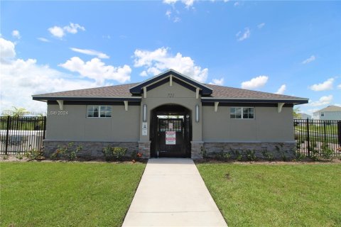 Casa en alquiler en Winter Haven, Florida, 3 dormitorios № 1395191 - foto 29