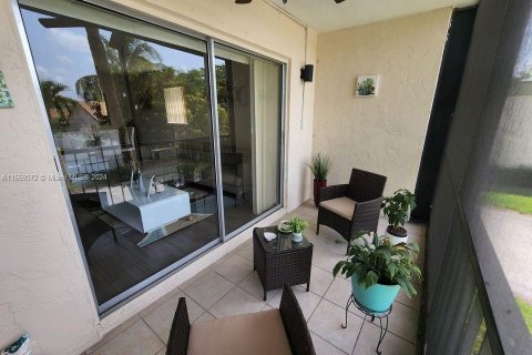 Condominio en venta en Coral Springs, Florida, 2 dormitorios, 99.41 m2 № 1386287 - foto 14