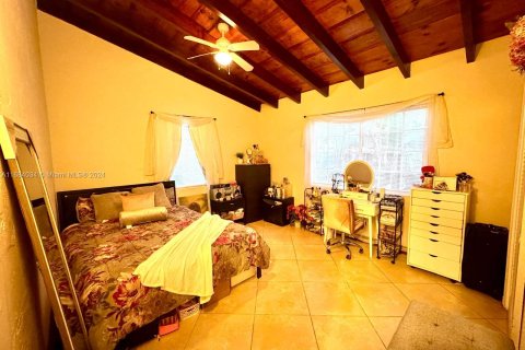 Casa en venta en Miami, Florida, 3 dormitorios, 97.36 m2 № 1418791 - foto 12