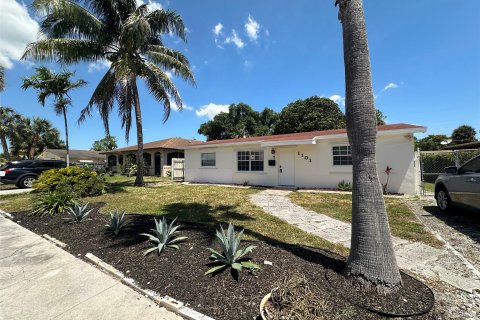 Villa ou maison à vendre à Fort Lauderdale, Floride: 3 chambres, 99.87 m2 № 1189781 - photo 1