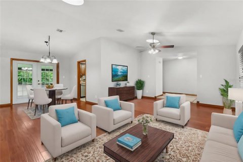 Casa en venta en Orlando, Florida, 4 dormitorios, 197.51 m2 № 1404754 - foto 2