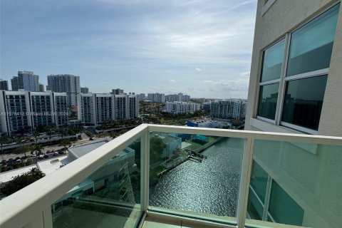 Condominio en venta en Aventura, Florida, 2 dormitorios, 169.45 m2 № 1207034 - foto 21