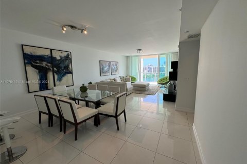 Copropriété à vendre à Aventura, Floride: 2 chambres, 169.45 m2 № 1207034 - photo 6