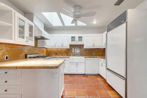 Casa en venta en Fort Lauderdale, Florida, 4 dormitorios, 341.23 m2 № 1207033 - foto 15