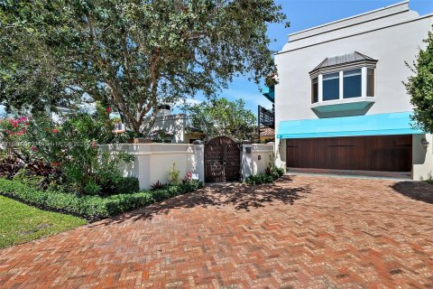 House in Fort Lauderdale, Florida 4 bedrooms, 341.23 sq.m. № 1207033 - photo 5