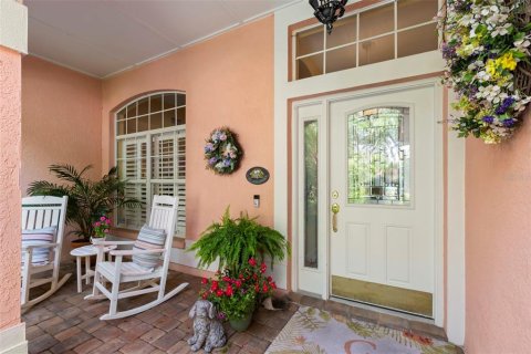 Villa ou maison à vendre à Tampa, Floride: 4 chambres, 229.84 m2 № 1303712 - photo 5