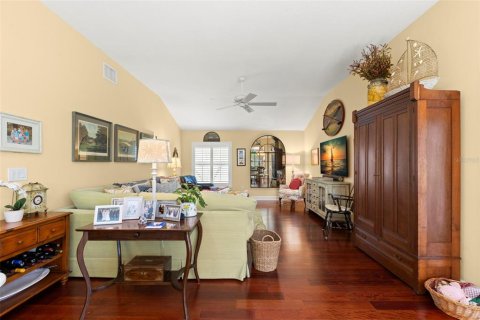 Villa ou maison à vendre à Tampa, Floride: 4 chambres, 229.84 m2 № 1303712 - photo 17