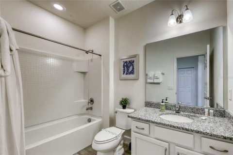 Casa en venta en Davenport, Florida, 14 dormitorios, 578.13 m2 № 1250081 - foto 19