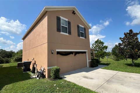 Villa ou maison à vendre à Davenport, Floride: 4 chambres, 221.11 m2 № 1314453 - photo 2