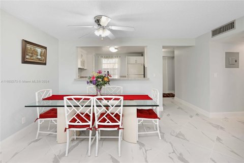 Condominio en venta en Dania Beach, Florida, 2 dormitorios, 110.55 m2 № 1222940 - foto 16