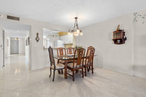 Condominio en venta en Tamarac, Florida, 3 dormitorios, 159.98 m2 № 724854 - foto 20