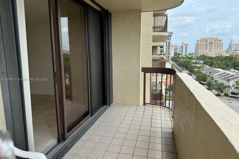 Condominio en venta en Coral Gables, Florida, 2 dormitorios, 104.89 m2 № 1147293 - foto 7