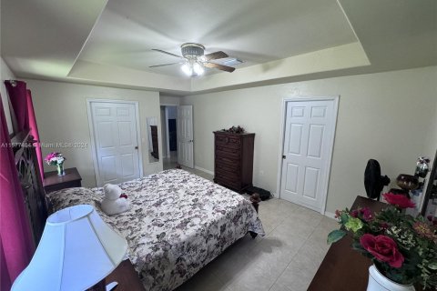 Casa en venta en Naples, Florida, 3 dormitorios, 151.06 m2 № 1147332 - foto 27