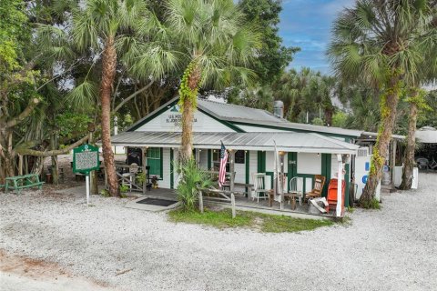 Immobilier commercial à vendre à Port Charlotte, Floride: 122.26 m2 № 214921 - photo 11