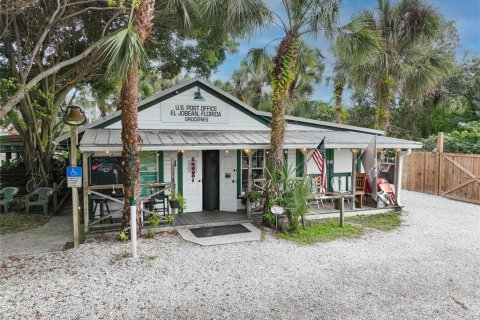 Immobilier commercial à vendre à Port Charlotte, Floride: 122.26 m2 № 214921 - photo 13