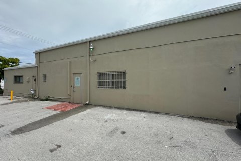 Propiedad comercial en venta en Pompano Beach, Florida № 1231351 - foto 6