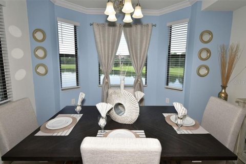 Copropriété à louer à Lakewood Ranch, Floride: 2 chambres, 116.78 m2 № 213323 - photo 18